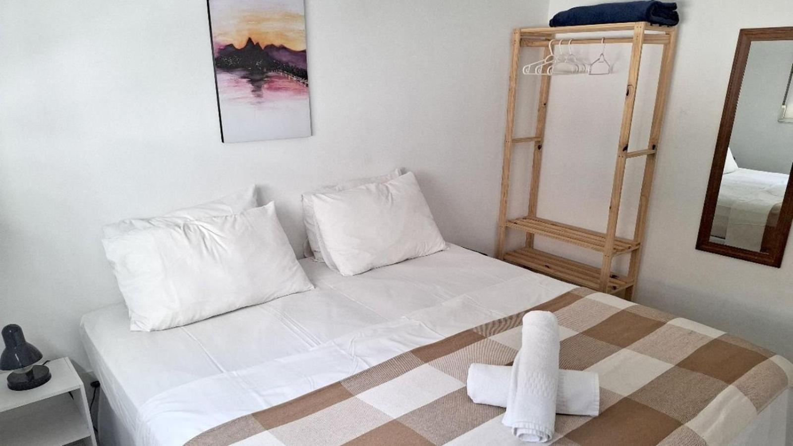 Pousada Fullano _ Entre Copacabana E Ipanema - Suites Privativas Confortaveis! Ріо-де-Жанейро Екстер'єр фото