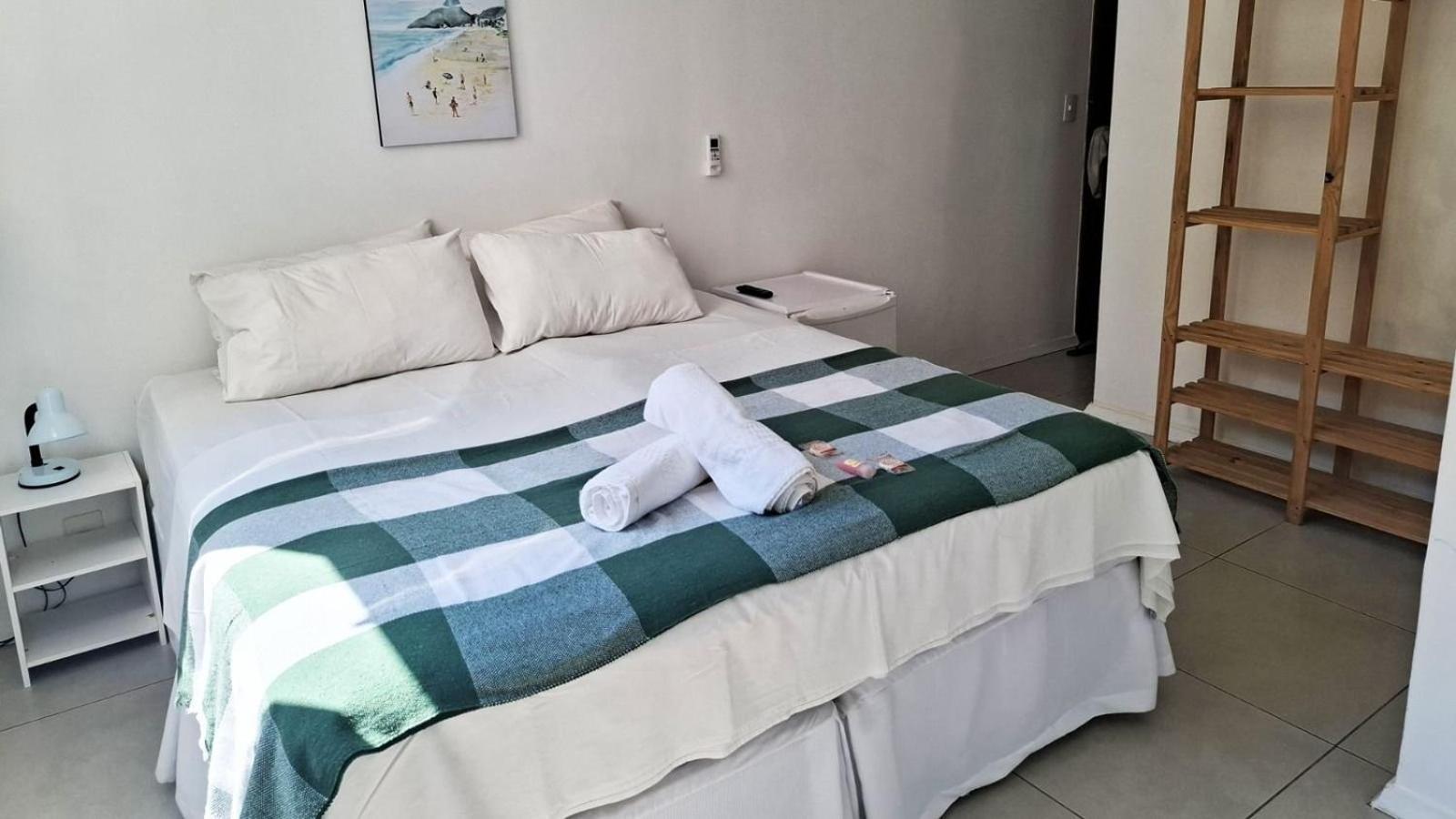 Pousada Fullano _ Entre Copacabana E Ipanema - Suites Privativas Confortaveis! Ріо-де-Жанейро Екстер'єр фото